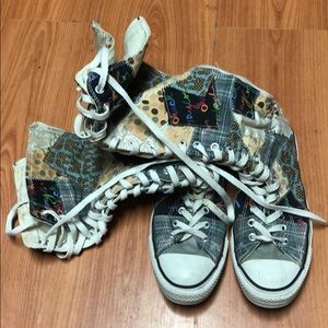 Limited edition xl-hi converse